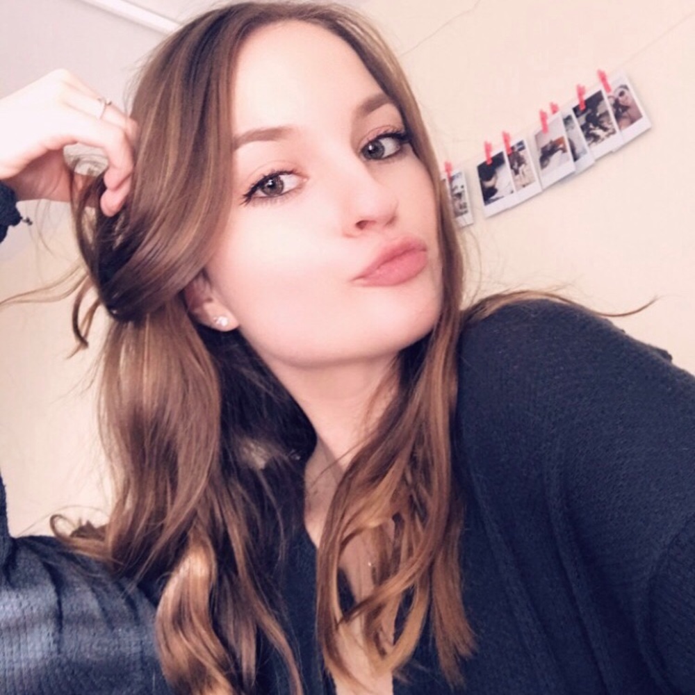 Meet your Posher, Brooke